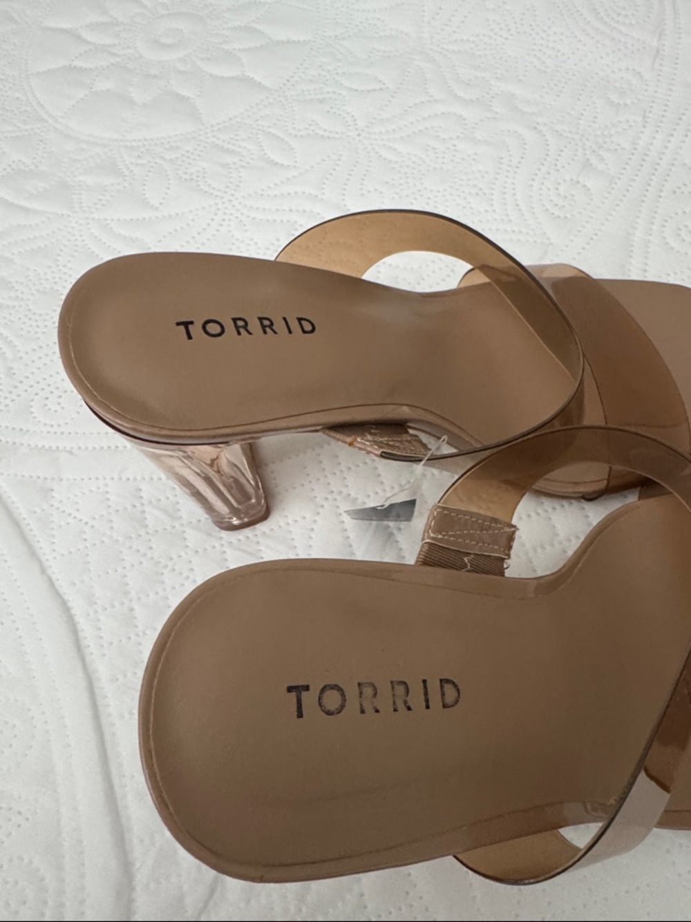 Torrid Double Strap Lucite Heel Sandal Almond Size 8WW NEW - Picture 4 of 10
